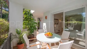 Apartamento planta baja en venta con 3 dormitorios en Altos de La Quinta