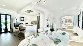 For sale Puerto apartment with 3 bedrooms