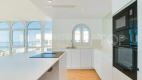 For sale apartment in Estepona