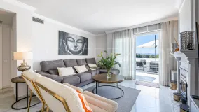 For sale Nueva Andalucia town house
