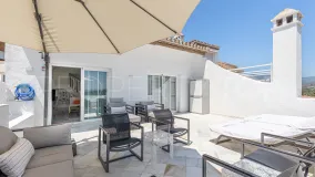 For sale Nueva Andalucia town house