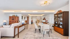 Guadalmina Alta, atico duplex con 4 dormitorios a la venta