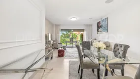 Apartamento planta baja en venta en Benatalaya con 2 dormitorios