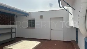 Se vende adosado en Los Barrios