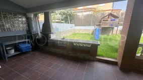 Se vende adosado en Los Barrios