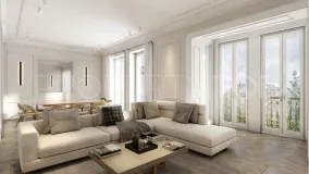 Buy flat in Almagro with 4 bedrooms