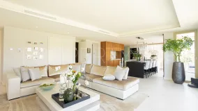 Penthouse with 3 bedrooms for sale in Benalús