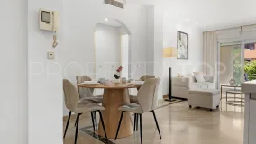 Comprar apartamento planta baja en Bahia de Marbella