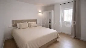 Estepona Puerto, apartamento de 1 dormitorio en venta