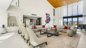 Villa for sale in La Zagaleta