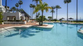For sale 2 bedrooms apartment in Alcazaba Beach