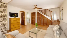 Se vende chalet en Benamara