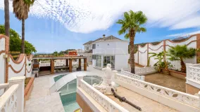 Chalet en venta en New Golden Mile