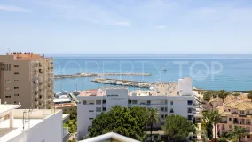 Se vende apartamento en Estepona Puerto de 3 dormitorios