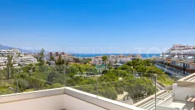 Apartamento en venta en Estepona Puerto
