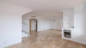 For sale apartment in Estepona Golf