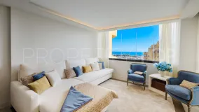 Apartamento de 3 dormitorios a la venta en Selwo