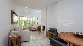 Se vende apartamento en La Carolina de 2 dormitorios
