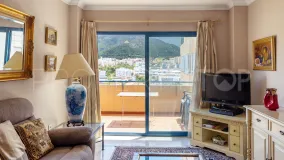 Apartment for sale in Marbella Centro with 3 bedrooms