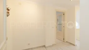 Buy duplex penthouse with 2 bedrooms in Nagüeles