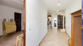 Pareado en venta en Marbella Ciudad con 6 dormitorios