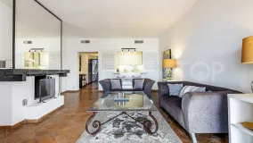 Apartamento a la venta en Marbella - Puerto Banus con 1 dormitorio