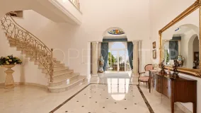 Se vende casa en La Zagaleta con 5 dormitorios