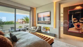 For sale Nueva Andalucia 4 bedrooms villa