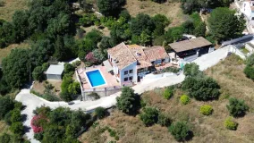 Villa for sale in Mijas
