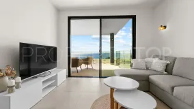 Apartamento de 2 dormitorios a la venta en Fuengirola