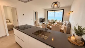 Apartamento de 2 dormitorios a la venta en Fuengirola