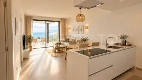 Apartamento de 2 dormitorios a la venta en Fuengirola