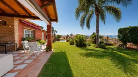 Torrequebrada 8 bedrooms villa for sale