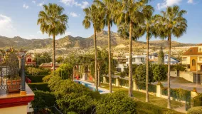 Torrequebrada 5 bedrooms town house for sale