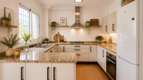 Villa for sale in Torrequebrada with 5 bedrooms