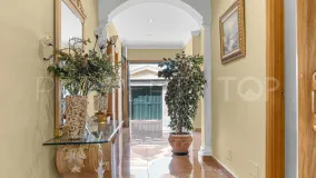 For sale Torrequebrada villa with 5 bedrooms
