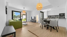 For sale ground floor apartment in Fuengirola with 3 bedrooms