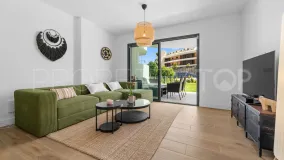 For sale ground floor apartment in Fuengirola with 3 bedrooms