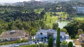 Villa en venta en Torrequebrada