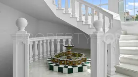 Villa en venta en Torrequebrada con 5 dormitorios