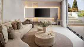 For sale Kings Hills penthouse