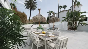 4 bedrooms villa in Nueva Andalucia for sale