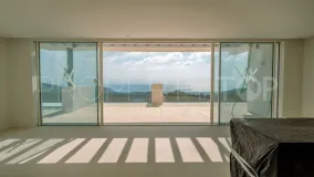 Comprar apartamento en Ojen con 3 dormitorios