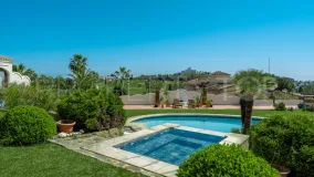 For sale villa in Benahavis