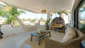Villa with 4 bedrooms for sale in Selwo