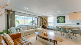 Villa with 4 bedrooms for sale in Selwo