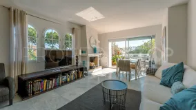 Apartamento en venta en Los Almendros