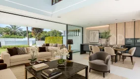 Semi detached villa with 3 bedrooms for sale in Nueva Andalucia