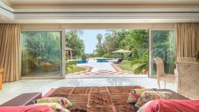 Villa de 4 dormitorios a la venta en Nagüeles