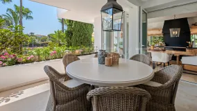 Se vende apartamento en Marina Puente Romano